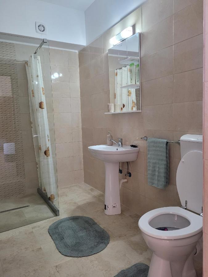 Apartamente Livada Ramnicu Valcea Exterior photo
